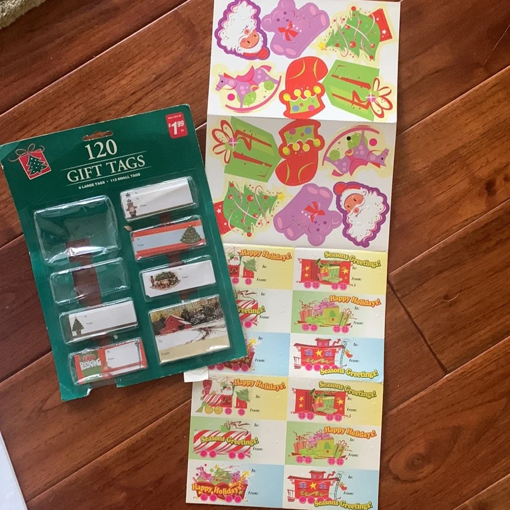 CHRISTMAS GIFT BAG BUNDLE 25+ Bags Gift Tags & Tissue All Sizes